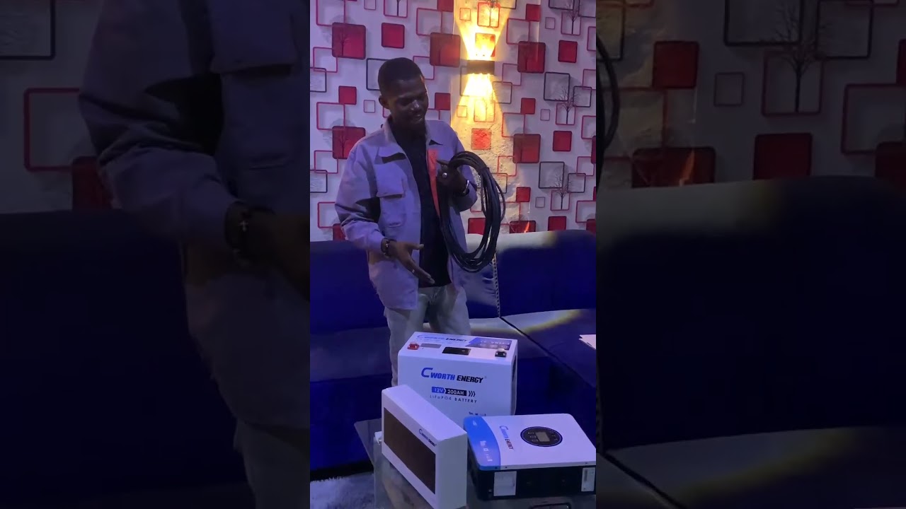 Présentation d'un kit solaire photovoltaïque hybride de 1,8kva 