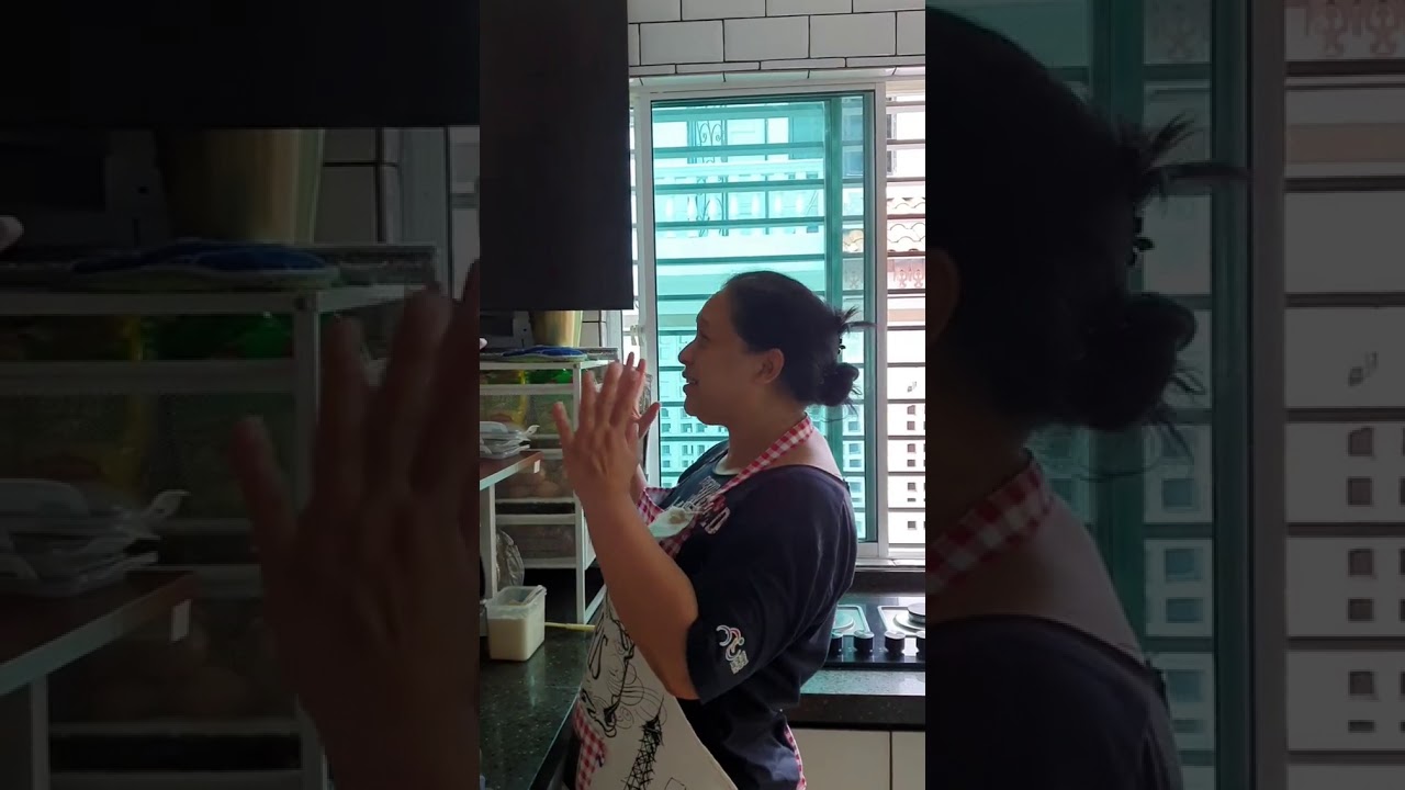 Ikan Kembung Sumbat Isi kelapa by Maria JJCM