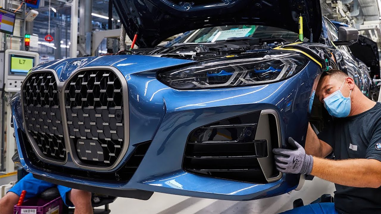 2021 BMW 4 Series Production - Inside BMW Factory