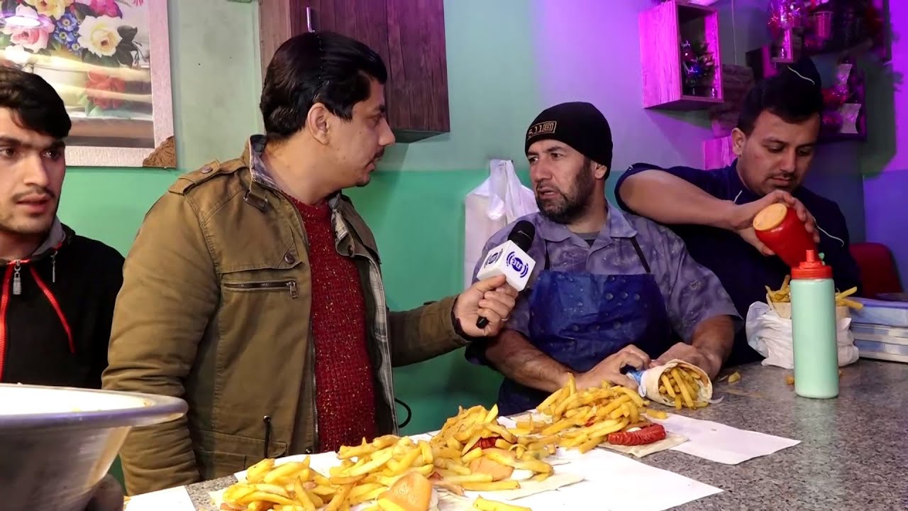 Chaka Burger, the old famous burger shop in Qalae Fathullah / چکه برگر، برگر فروشی مشهور