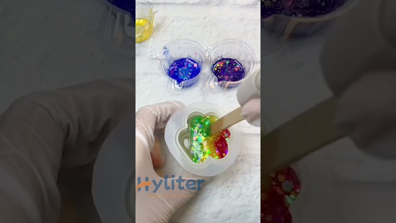 Resin cat claw #gift #diy #diycrafts #epoxy #epoxyresin #resin #resina #resinart #resinartist #gifts