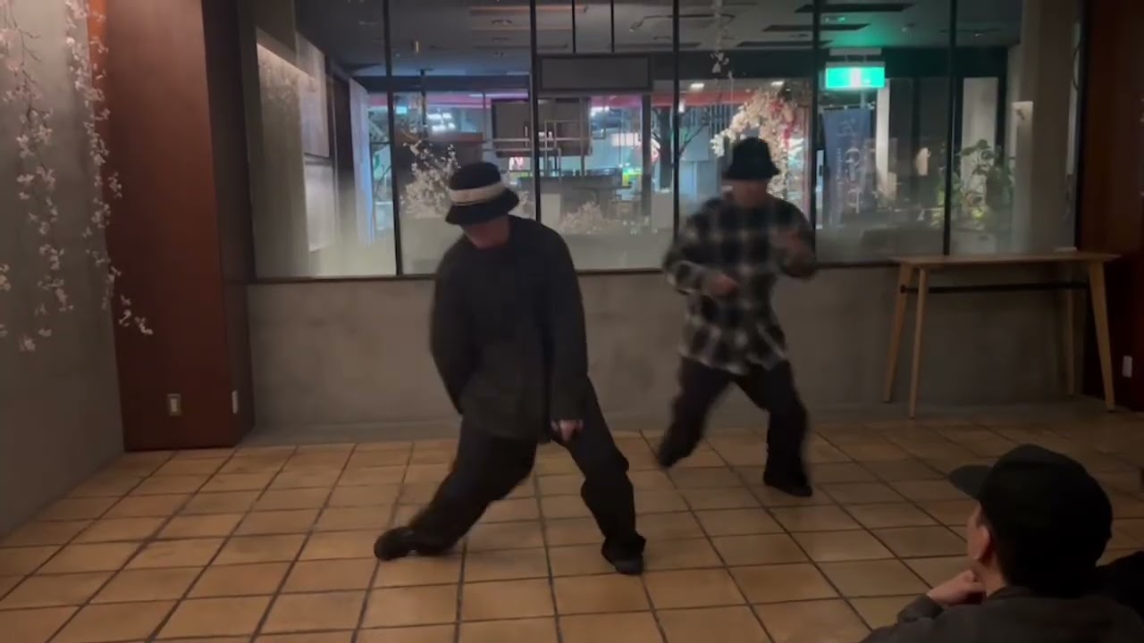 snow ball party yukky +OTW