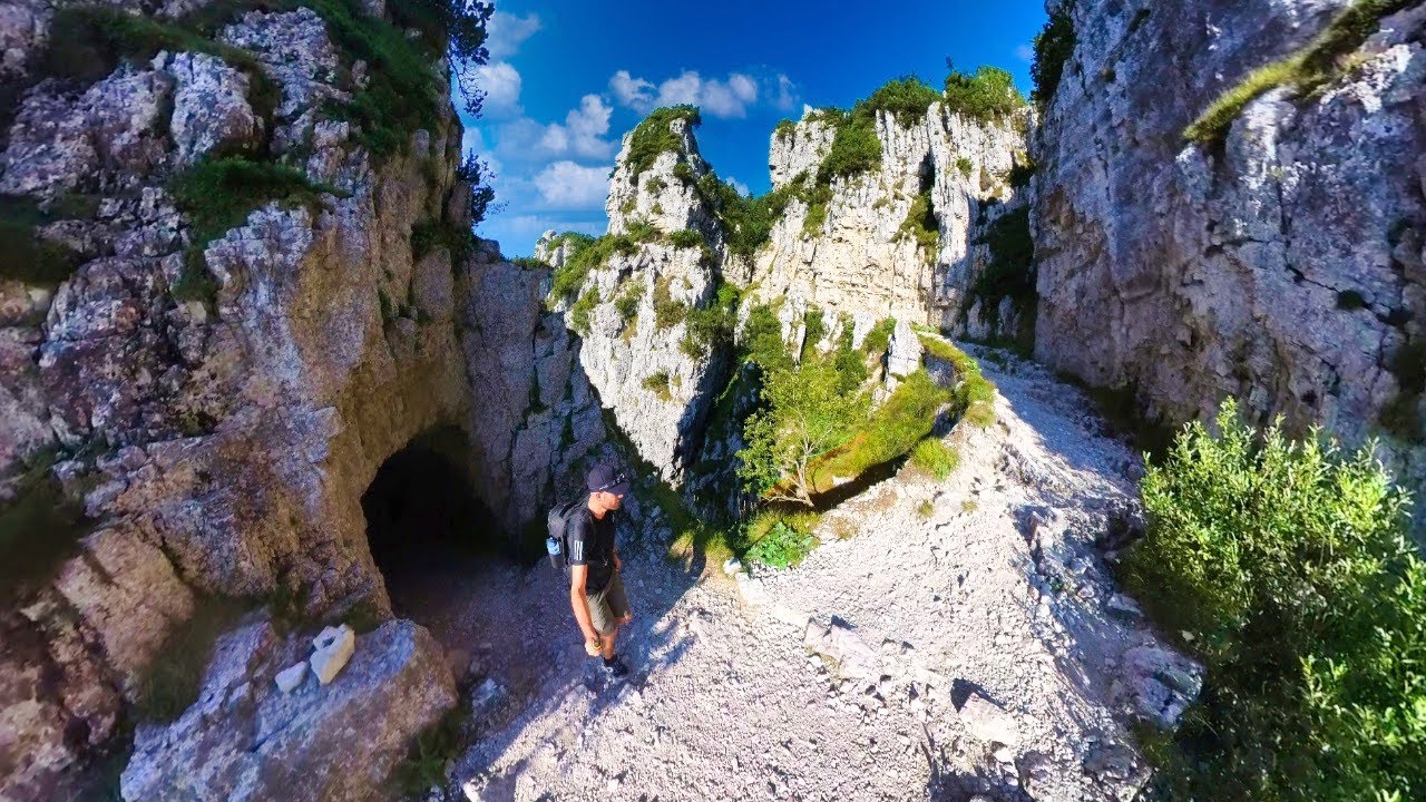 LA STRADA IMPOSSIBILE e l’ENORME CITTÀ SOTTERRANEA ! Da vedere almeno una volta nella VITA