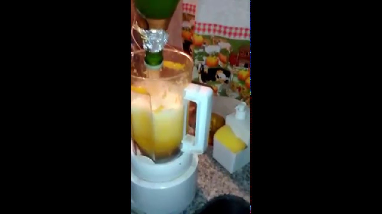 cóctel con durazno