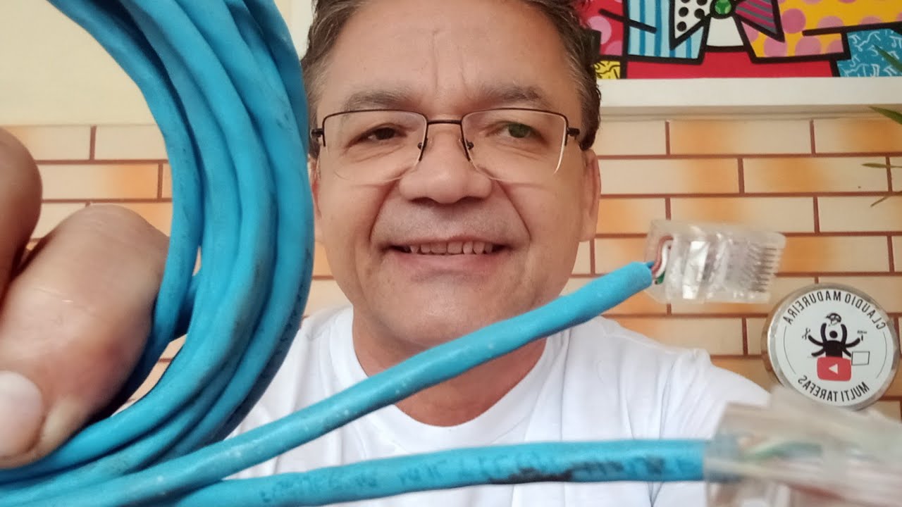 Como trocar a ponta do cabo de rede sem alicate.