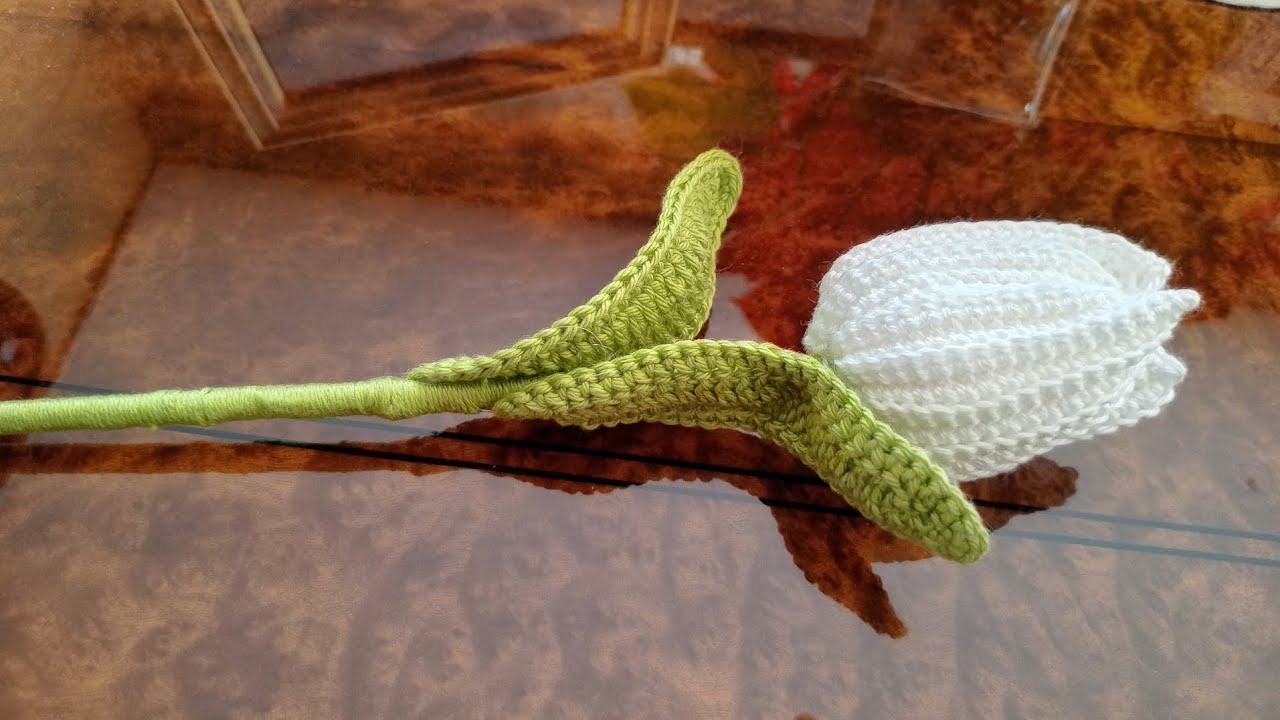 Tulipano all'uncinetto,nuova versione#crochet#tutorial#tulipani#tulip
