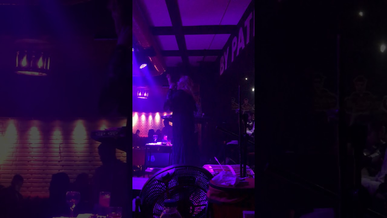 ceren olay ayhan - bir kulum işte canlı performans