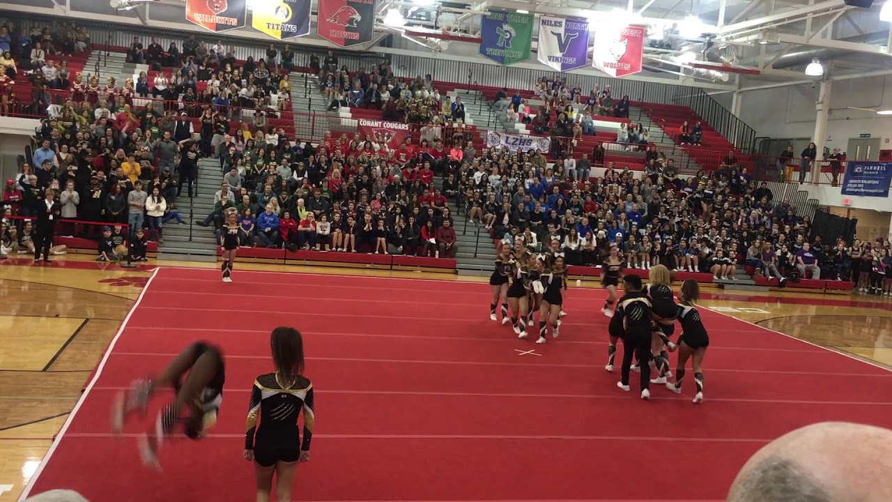 Joliet West Cheer at Niles North highschool