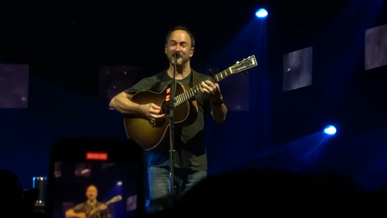 Singing from the Windows (Encore5) Dave Matthews Solo Moon Palace Cancun Mexico 2/20/22