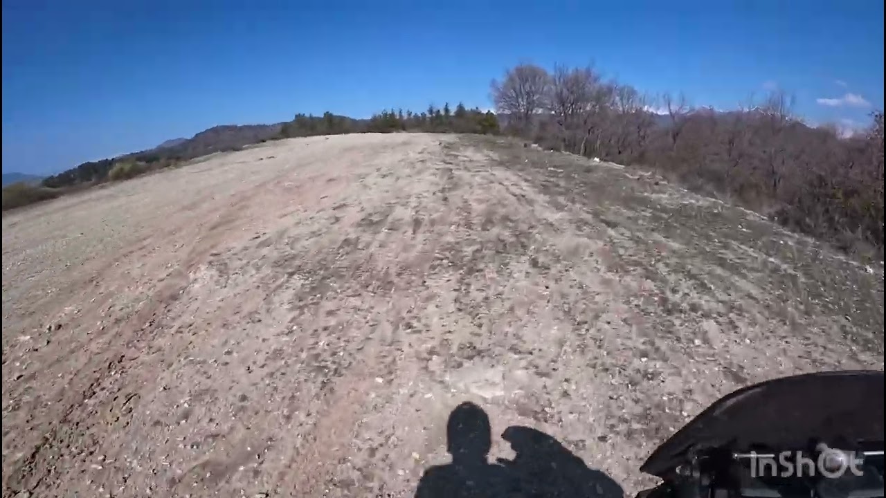 Honda Africa Twin CRF 1100 ES 2025 with METZELER KAROO STREET