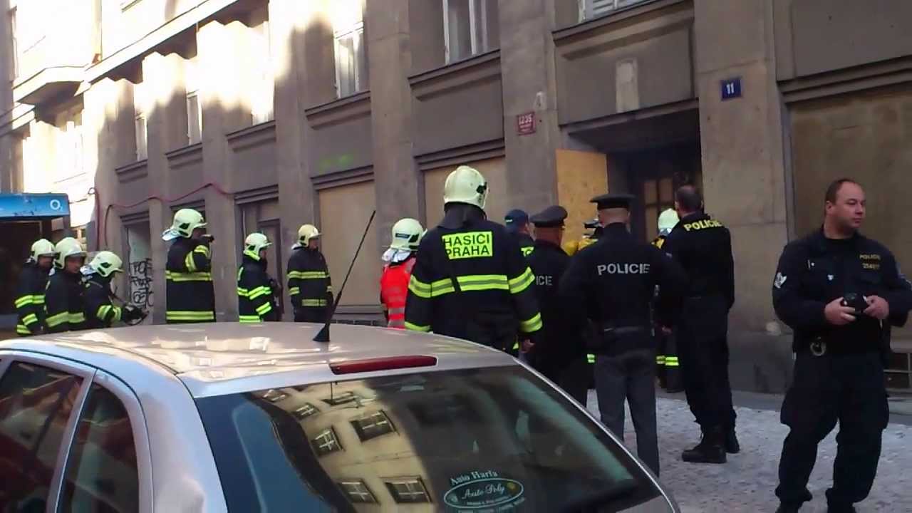Hasiči v akci, Hasičský zásah, Klimentská ulice Praha