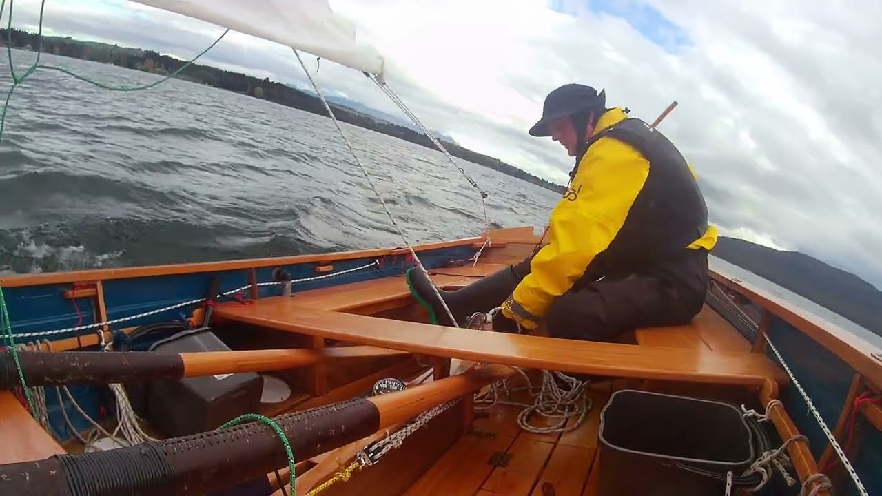 Тилли. Установка рифов. Крейсерская шлюпка Ilur.