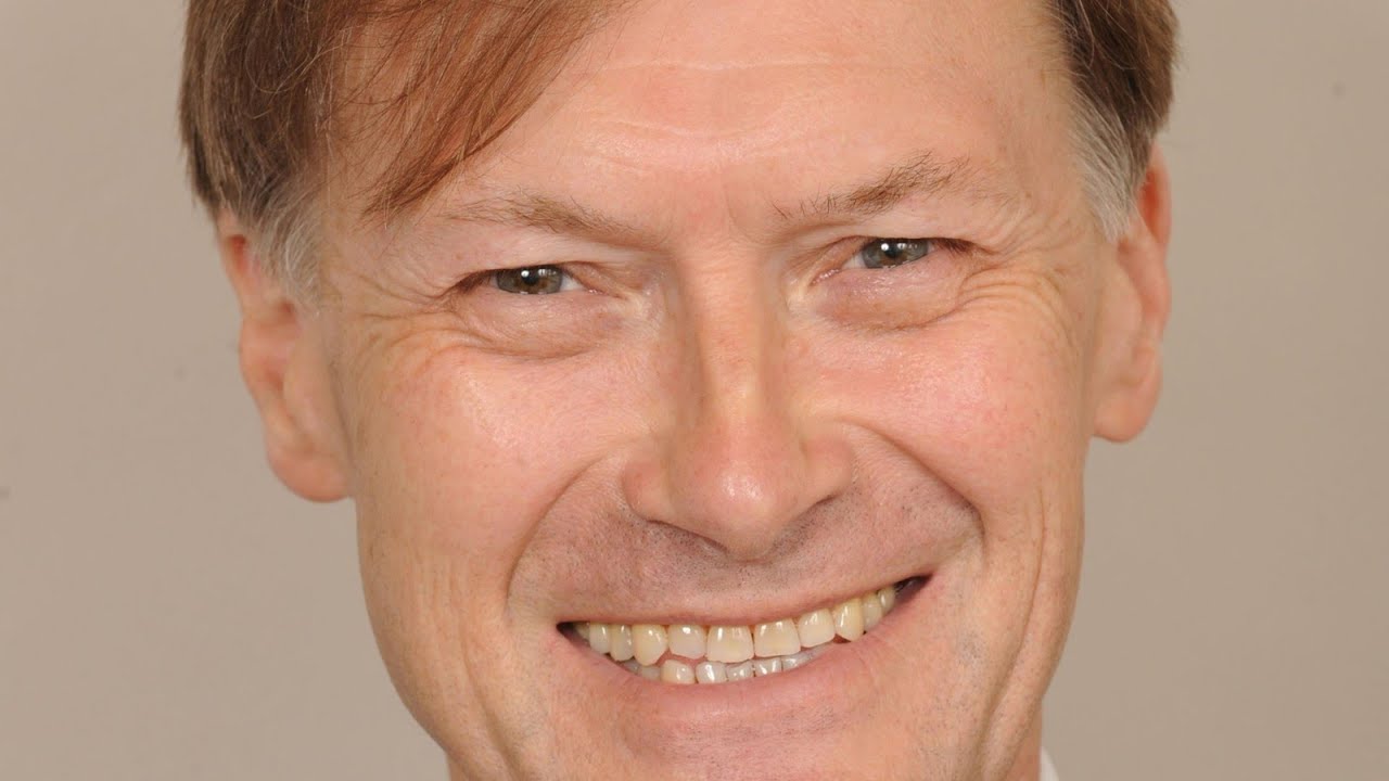 In full: Friday's police statement after MP Sir David Amess stabbed to death | ITV News