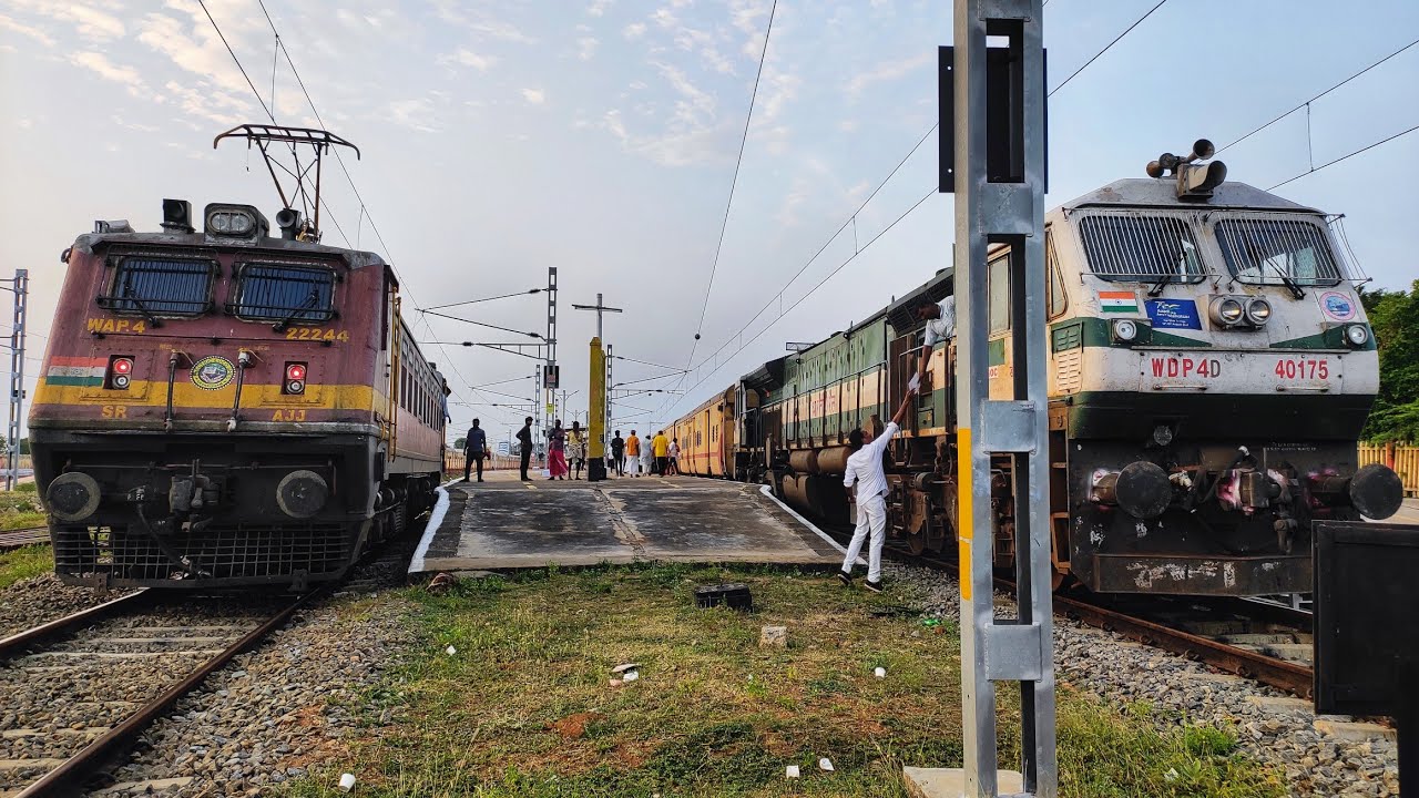 Loco change at Manamadurai Junction!!! || 16734/OKHA RMM Express || AC to Diesel Traction