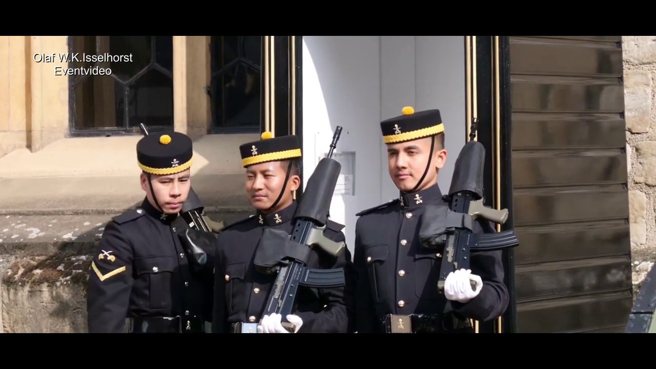 2019 05 06 London   Tower Wachwechsel der Gurkhas