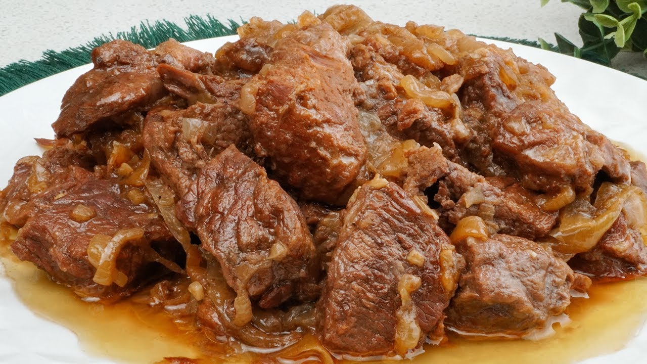 Один раз готовлю так мясо и всю неделю меняю гарниры! Невероятно мягкое мясо!
