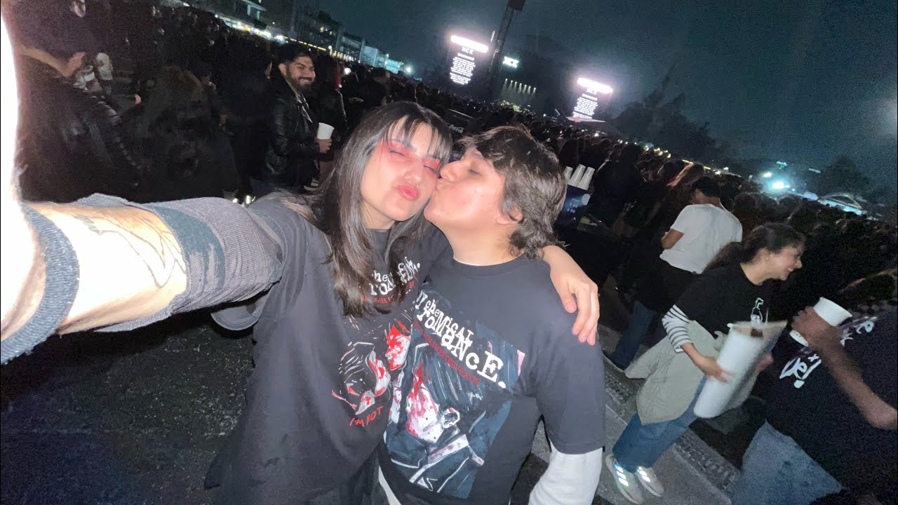 mcr nos juega broma punk (pero primero más música de los hives)