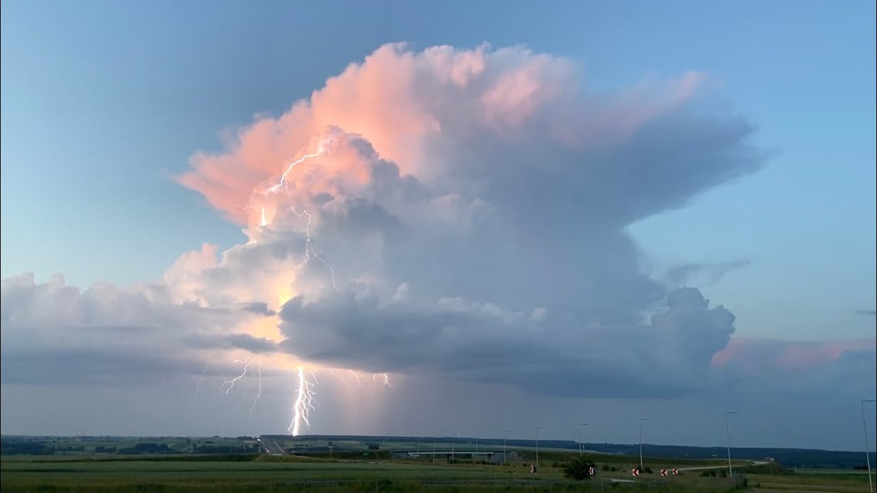 Burze w województwie świętokrzyskim | Time lapse | 18.06.2023
