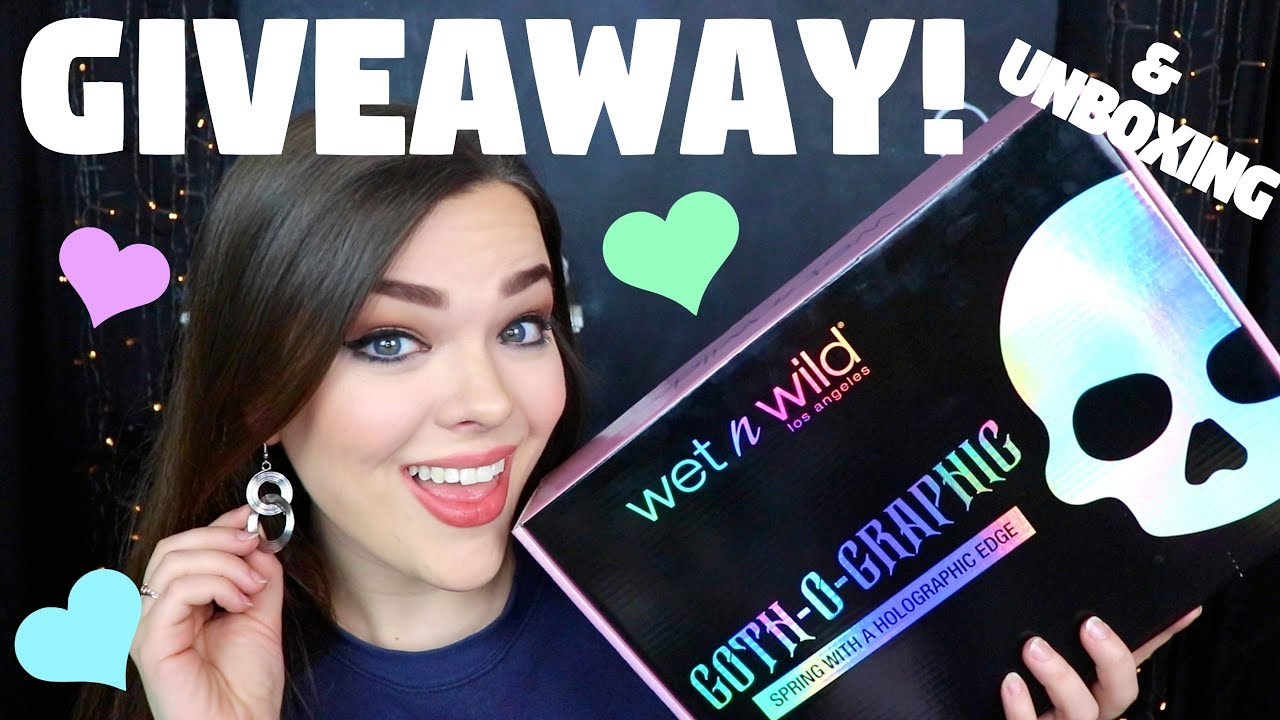GIVEAWAY! & A SUPER CHEAP SUBSCRIPTION UNBOXING! | Giveaway and Earfleek Unboxing!