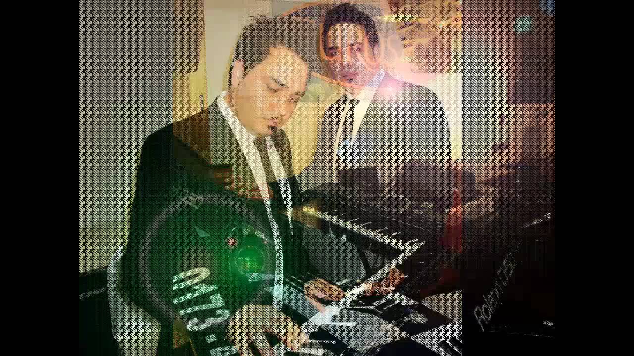 Hamed Ahmadi LIVE 2012 MAST Cake Song