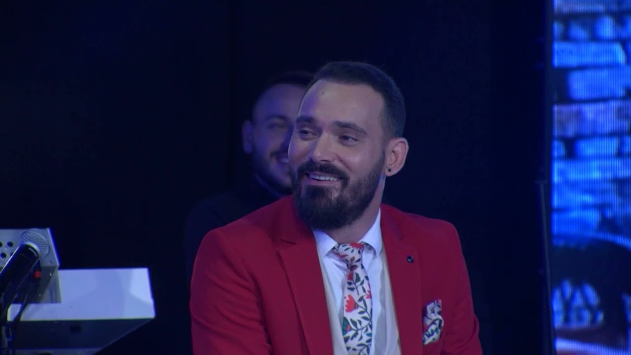 Po ti oj qyqe je que , je rrxue je shperthye 100 here   uh n  ta q...   - si shahen dy gra