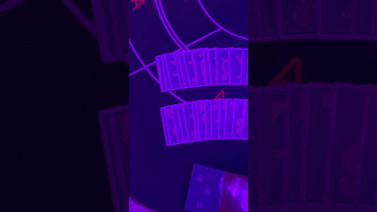 playing cards cheating lens for marked cards