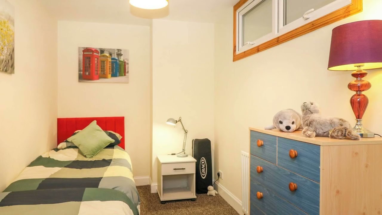 Seal Cottage, Eyemouth, United Kingdom | Travel With Kiara