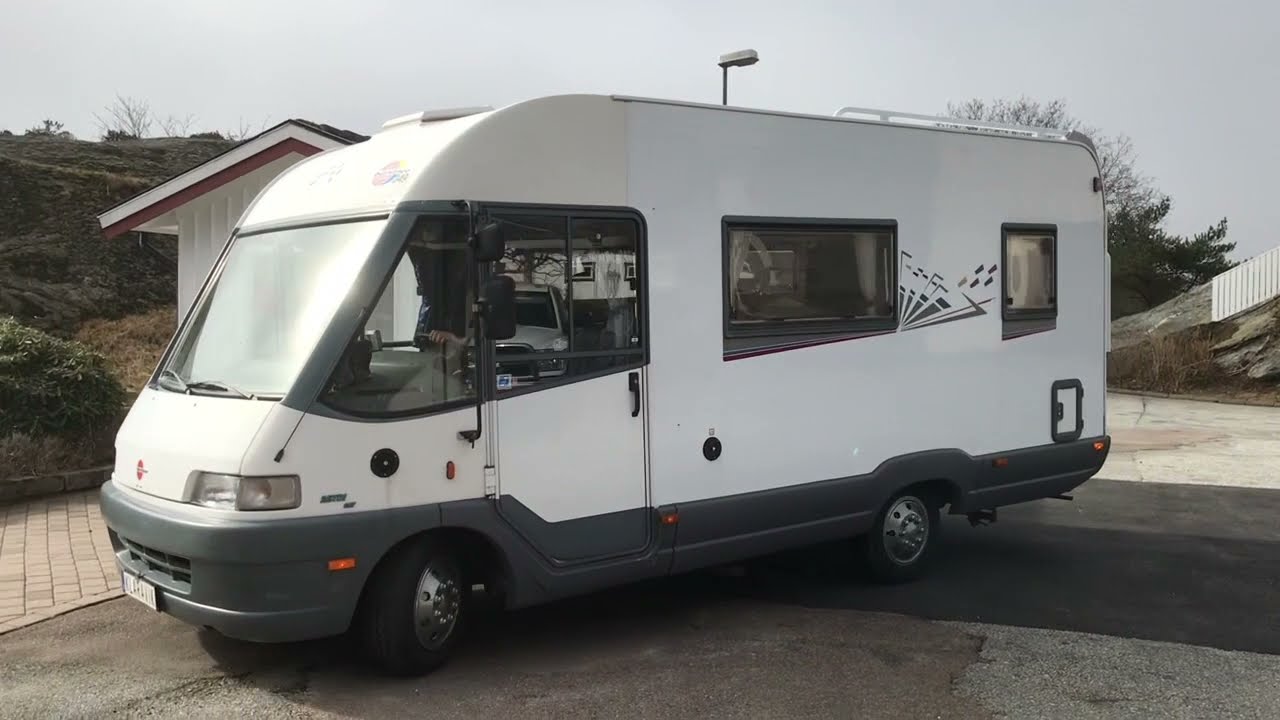 Köp Husbil Fiat Bürstner I 572 på Klaravik