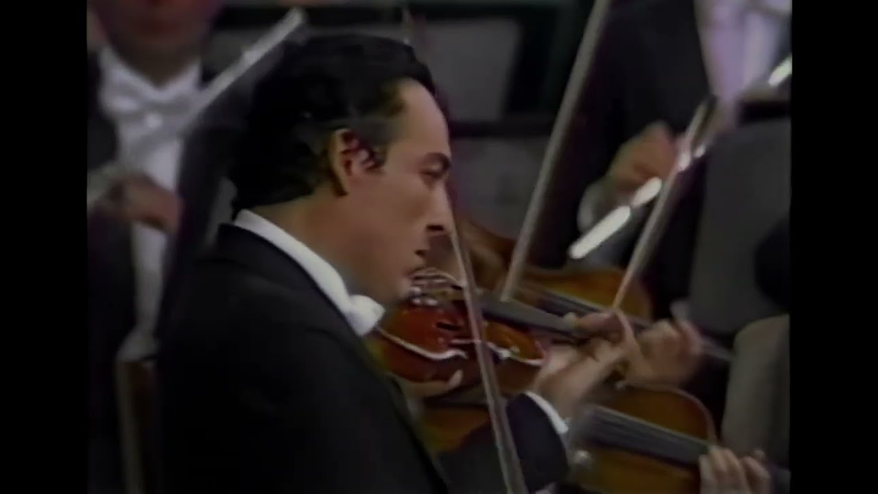 Brahms, Concierto para violín y orquesta en Re Mayor, op. 77 - Sergio Prieto