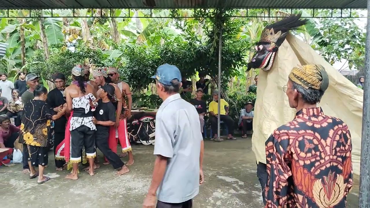Mendeman Ebeg putra mahkota
