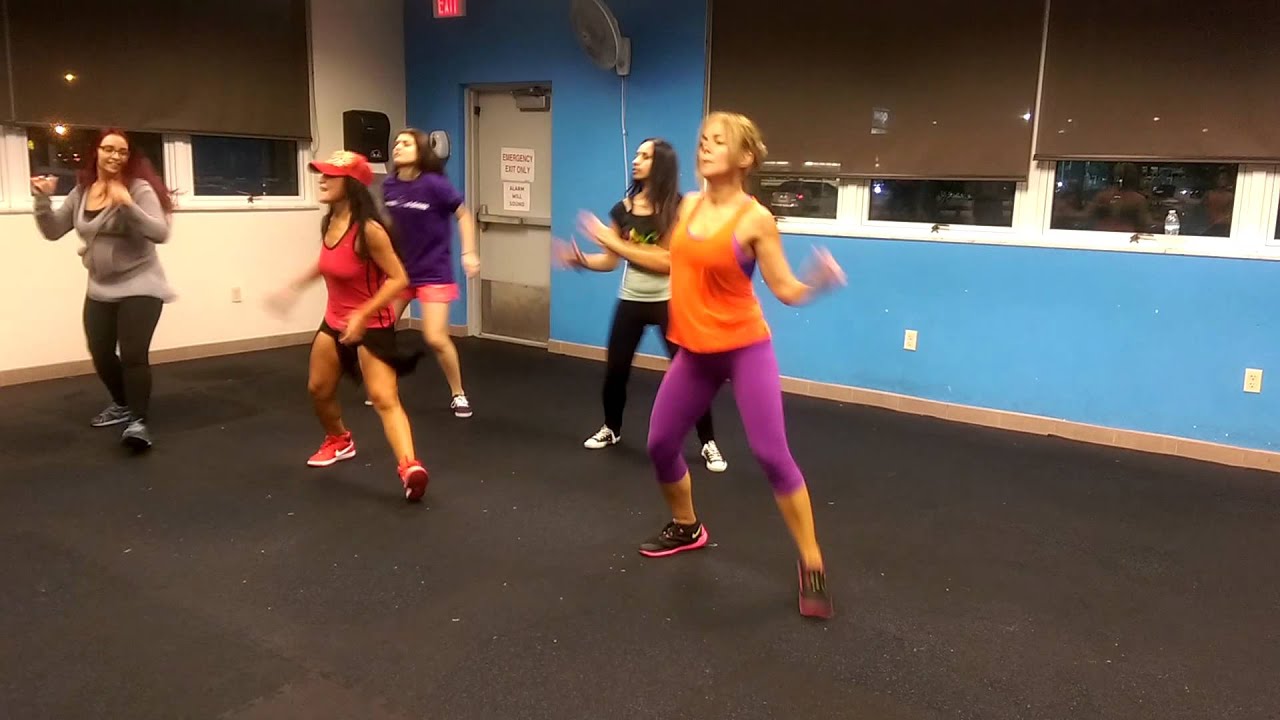 Im bad - warm up zumba- pitbull - michael jackson