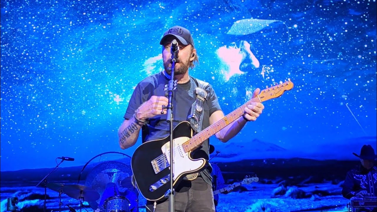 Neon Moon - Brooks & Dunn 5/04/23 Kansas City.  FIRST SHOW of 2023 REBOOT TOUR @BrooksandDunn