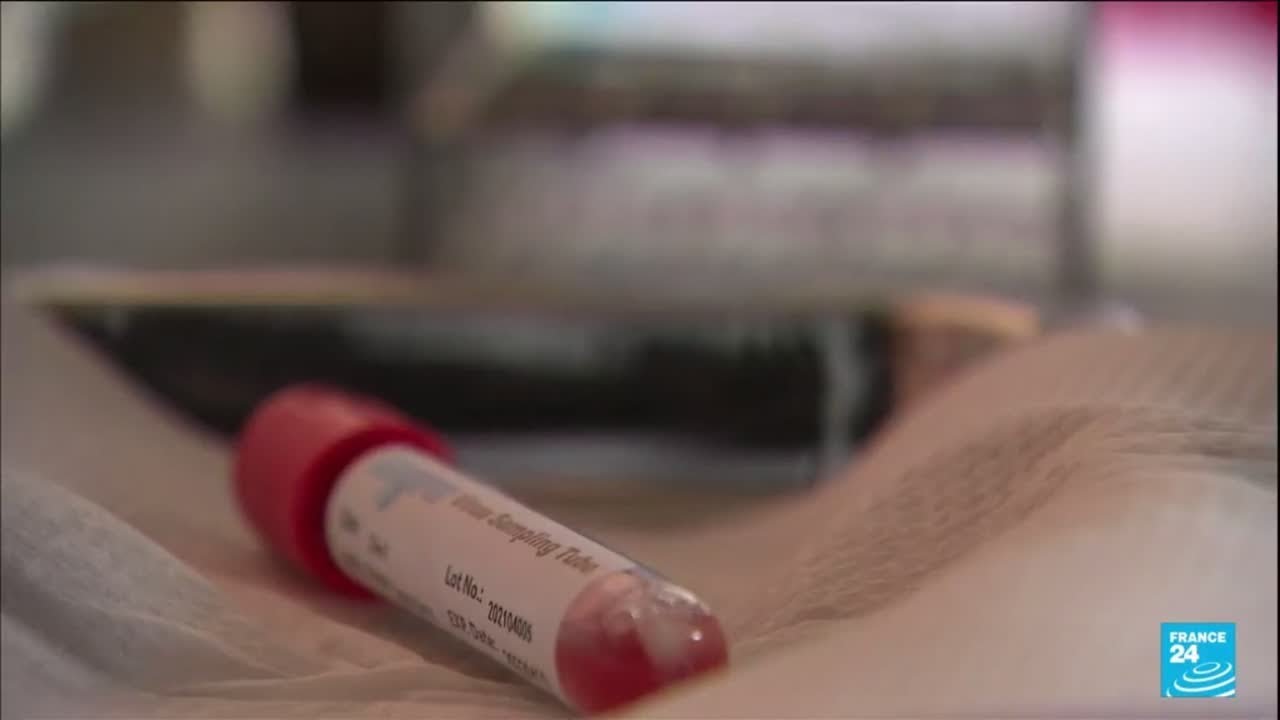 Covid-19 en France: l'arriv&eacute;e du pass sanitaire provoque une explosion des demandes de d&eacute;pistages