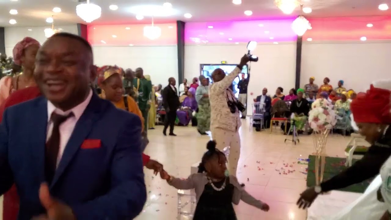 MARIAGE PAPA ARNOLDO MAKIANKI & MAMA JESSSYCA ku EJCSK PARIS SAINT OINT 20230429 200620