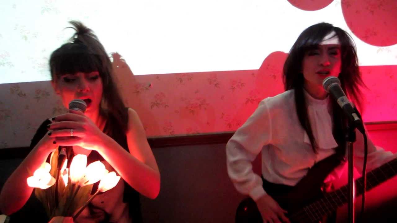 Olga Kouklaki feat. Liset Alea Live @ Dili-Dili, Xanthi, Feb.27, 2013. GETALIFE.