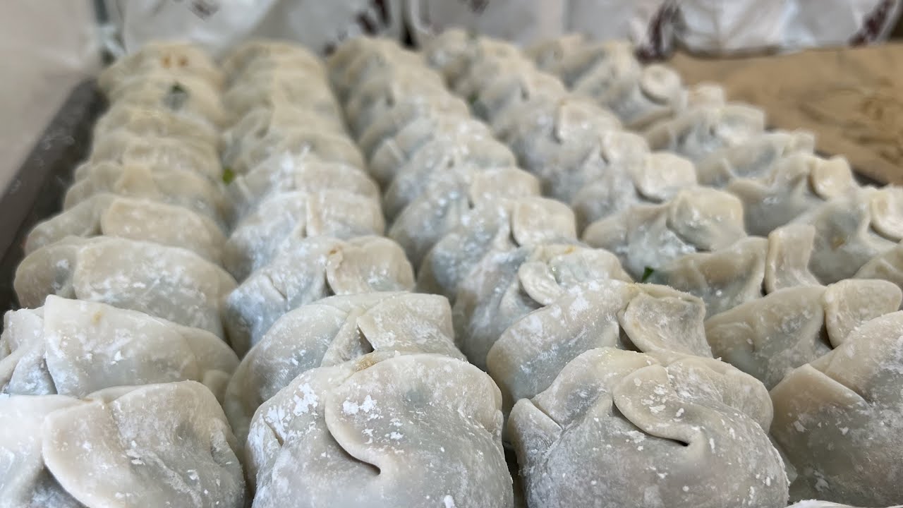 香港地道小店 韭菜鮮肉餃 餃子餡 包餃子 實錄 天天新鮮 用心掣作 元朗 81手工餃子專門店 #韭菜鮮肉餃 #餃子餡 #包餃子 #香港美食 #餃子 #雲吞 #饺子 #水餃 #雲吞 #餛飩 #馄饨
