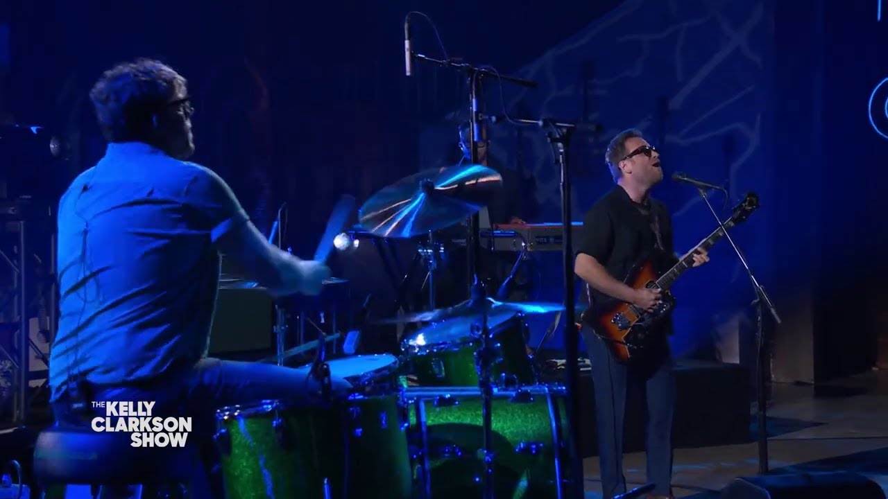The Black Keys - It Ain't Over (Live  on The Kelly Clarkson Show 2022)