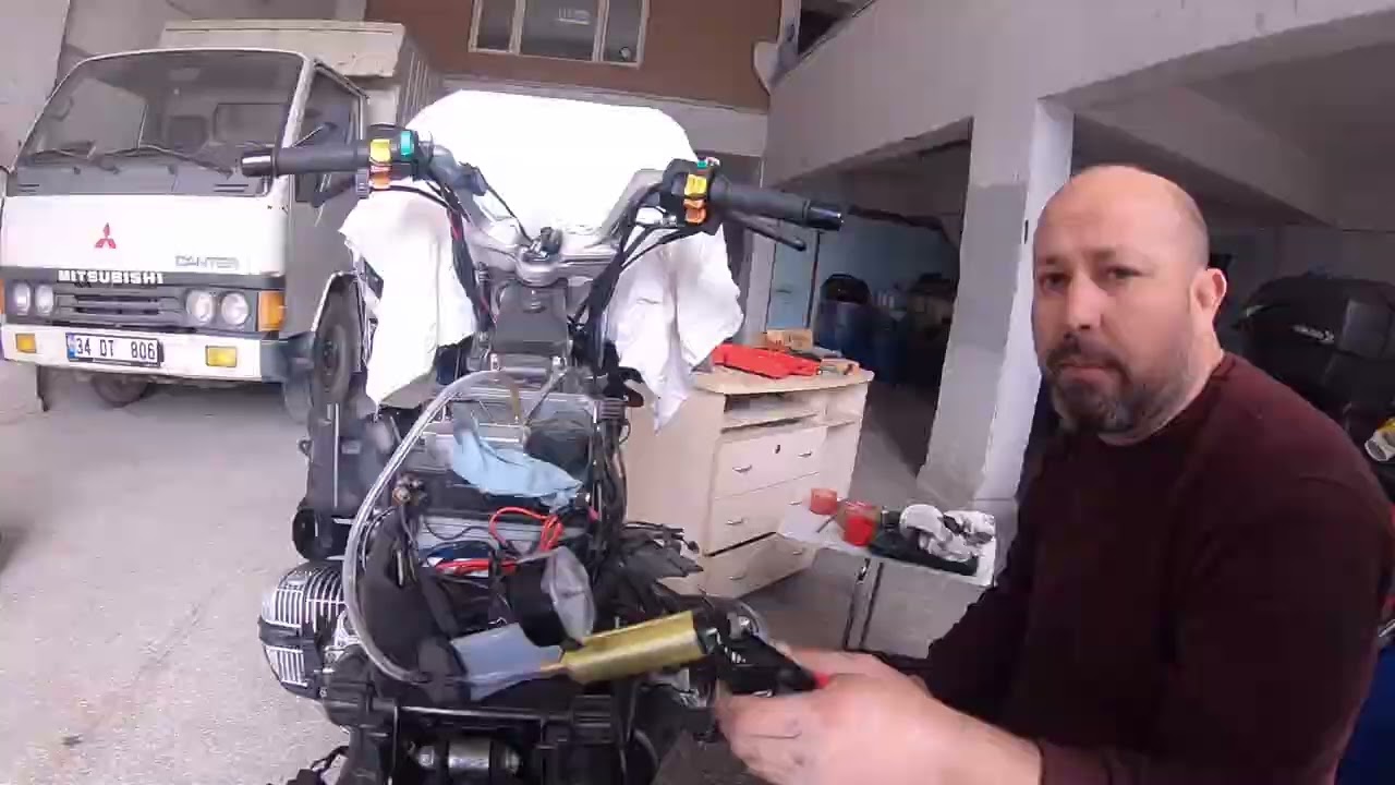 Demir At Motovlog 310, Bmw R1100RT Abs Ünitesi Hidrolik Sıvısı Değişimi Abs2