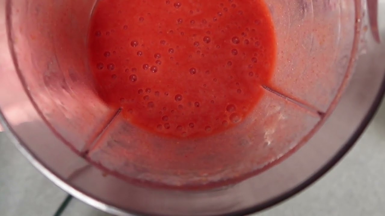 Irresistible Strawberry Gummies - Homemade Treats!