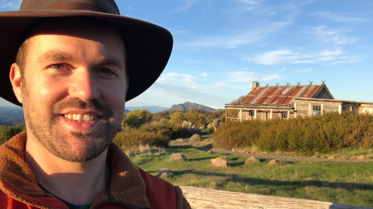 2 days hiking Mt Stirling and camping at Craig's Hut