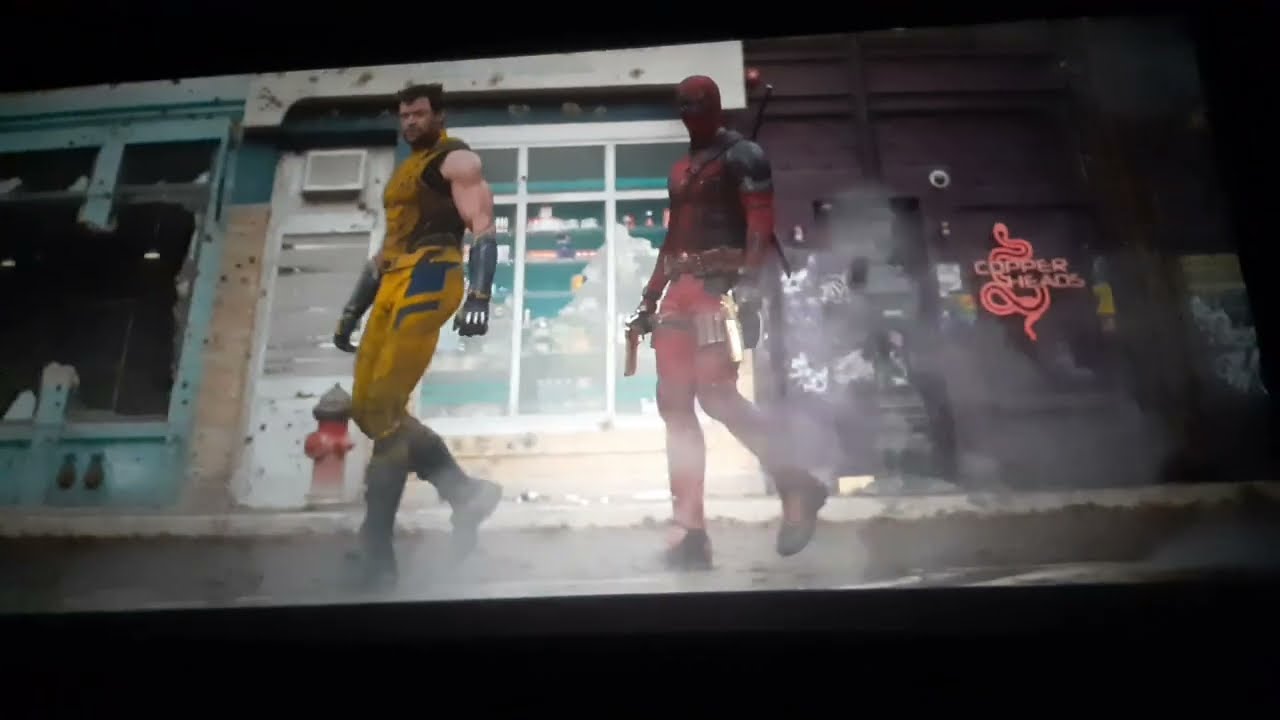 Wolverine wears his Iconic Mask for the First Time | Deadpool and Wolverine Theatre Reaction