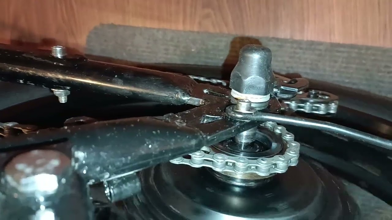 Deepower V8 eFatbike Rear Wheel Movement