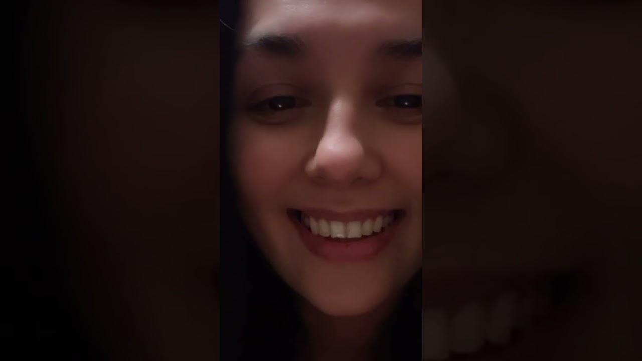 Sara2037♥️broadcast#stunningperiscope#stream#live#share#sexylady