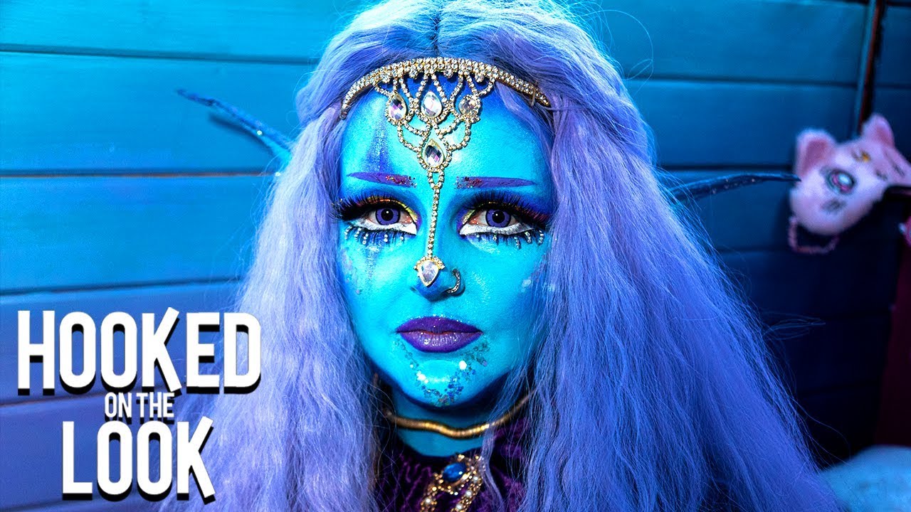 'Alien' Girl Wants To Be Permanently Blue | HOOKED ON THE LOOK