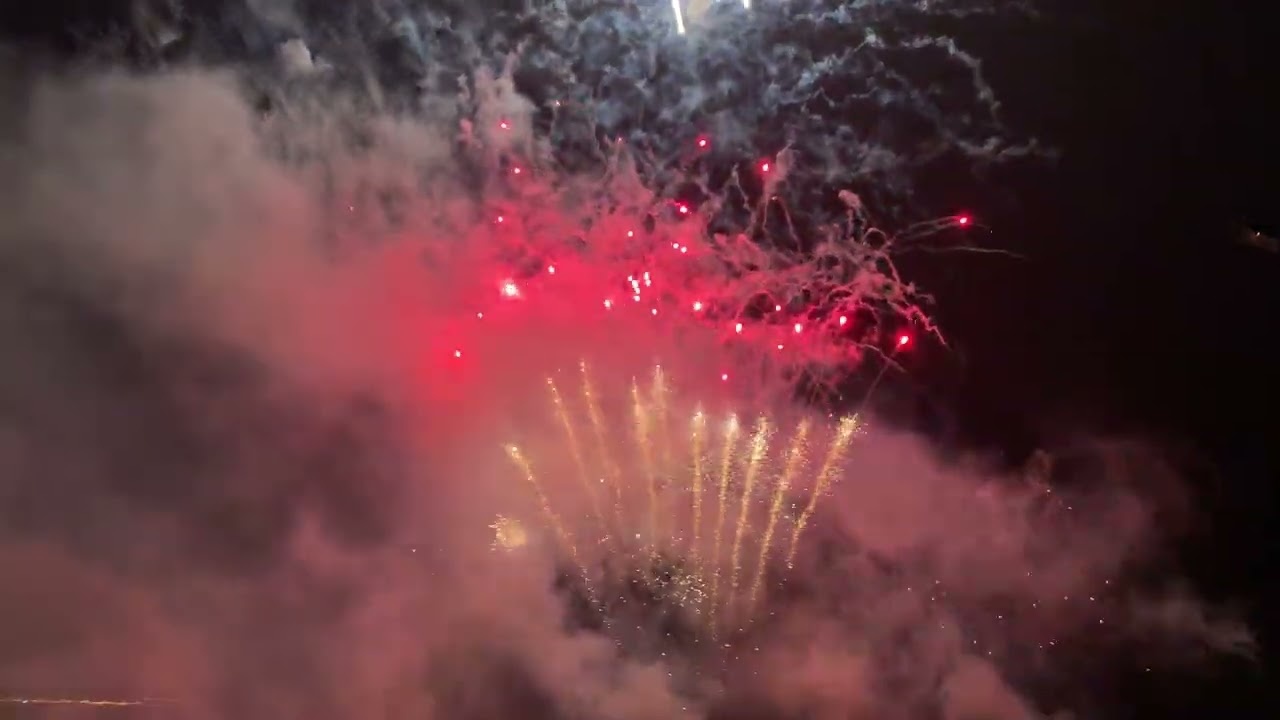 LLANDUNDO FIREWORK DISPLAY 2025