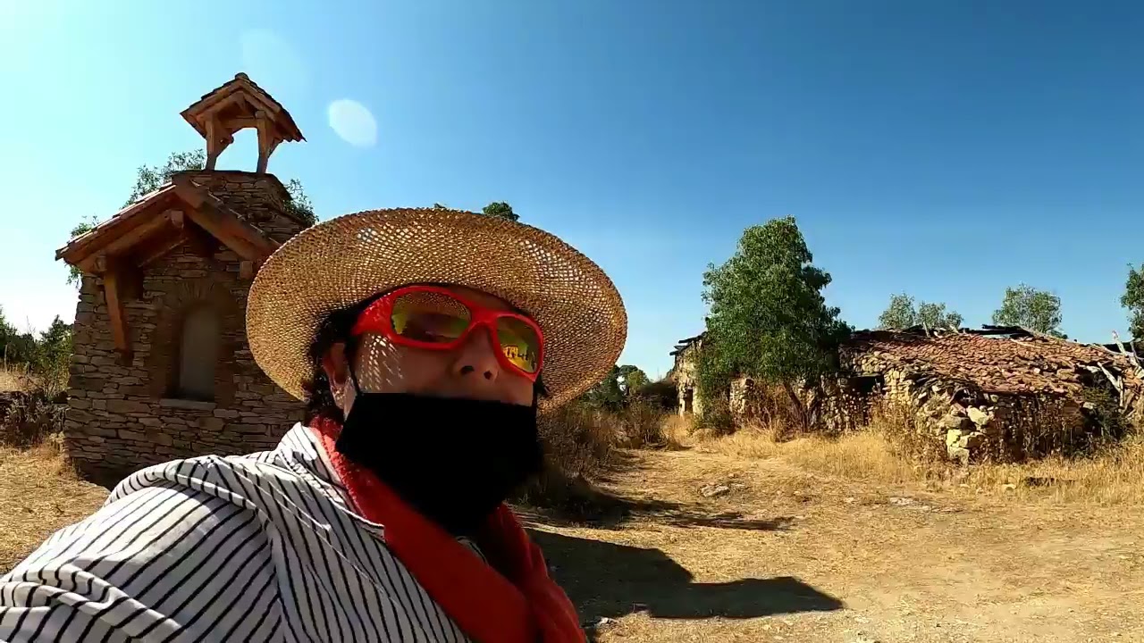 Pueblo Abandonado - Matandrinos.