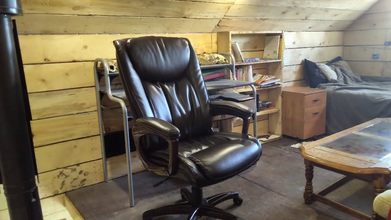 Bushcamp - Getting Through the Last of Winter at the Offgrid Homestead, Buying Things For My Cabin