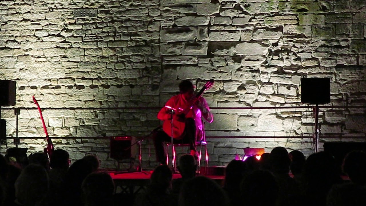 Pierre Willimann (live) @ Château de Barjac, full concert (Villa-Lobos, Willimann)