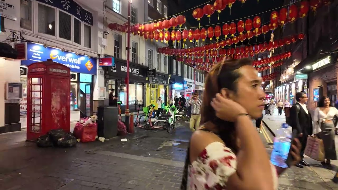 Soho London Walk at Night 🎥 Unreal Energy in 4K