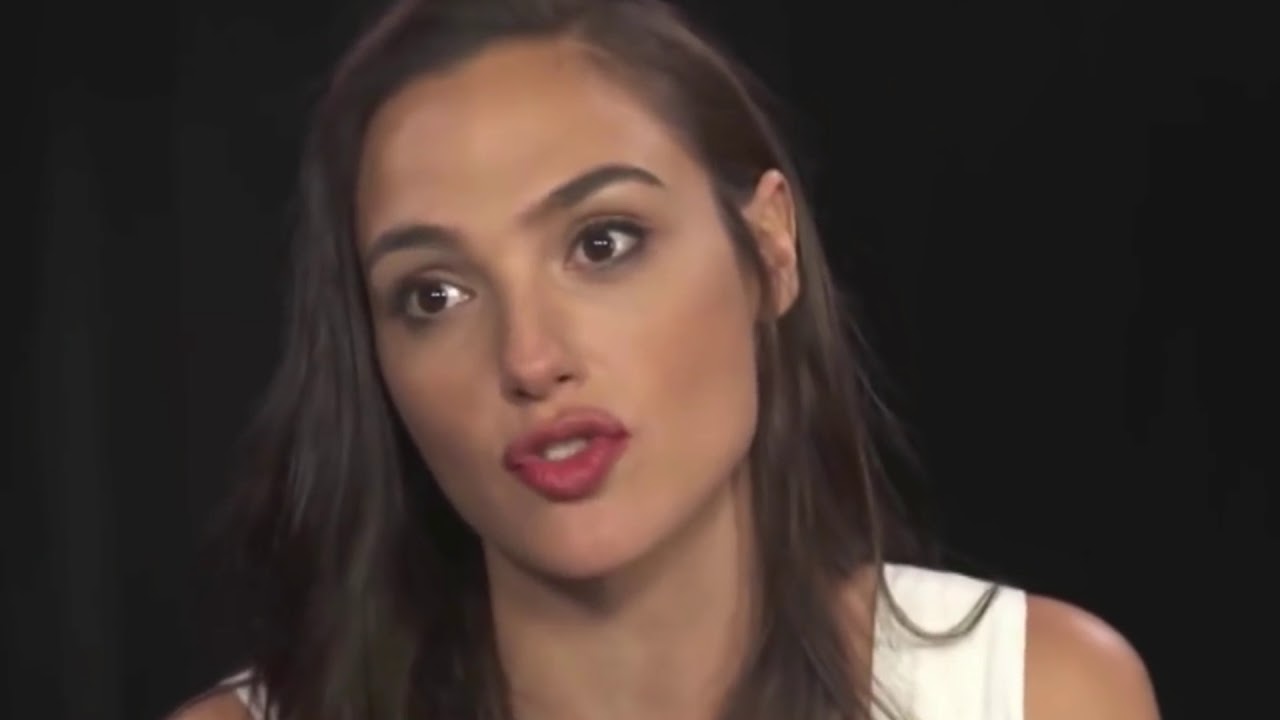 Gal Gadot GAY MOMENTS